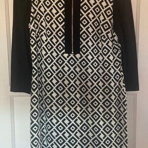 NWT Tahari Black & White geometric print shift dress w/long sleeves - Size 8